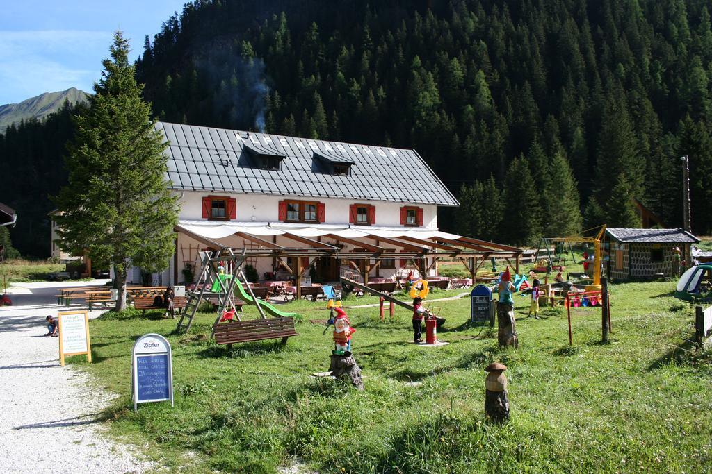 ホテルAlpengasthof Enzingerboden エクステリア 写真